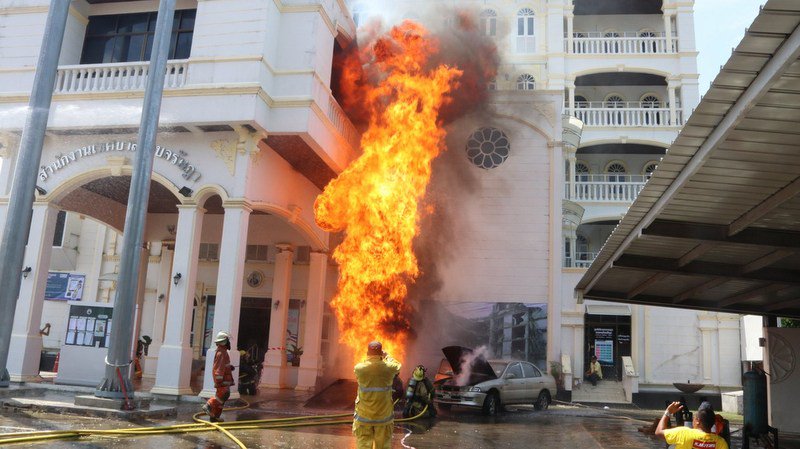 Должностные лица Пхукета занимаются вопросами пожарной безопасности