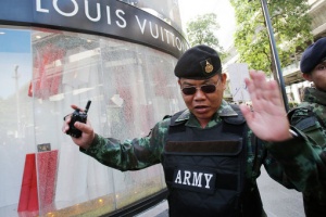 СМИ: теракт в Таиланде выявил коррупцию в иммиграционной полиции