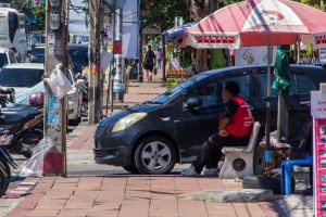 Тайские власти намерены стандартизировать стоимость услуг мото таксистов