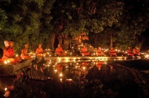 Тайские буддисты готовятся отпраздновать день рождения Будды