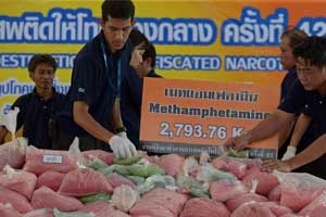 Тайские наркодилеры продают «ябу» детям через Facebook Полиция задержала груз наркотика на 6 млн. долларов