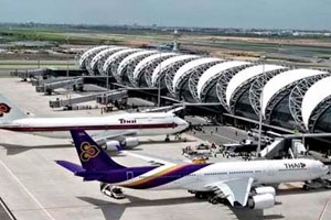 Власти Таиланда решили взять аэропорт под особую охрану