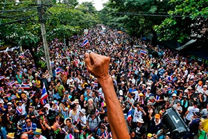 Тайская оппозиция обещает парализовать Бангкок многомиллионной акцией протеста