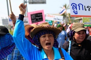 Тайские манифестанты прекратили блокаду основных улиц Бангкока