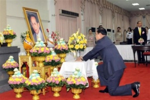 Королю Таиланда удалили желчный пузырь