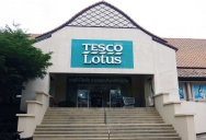 Tesco Lotus в Lamai на острове Самуи в Таиланде