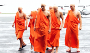 Рэперы из Исландии оскорбили тайских буддистов