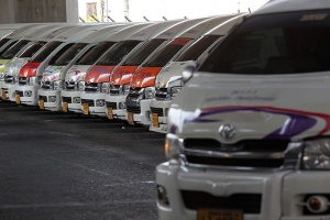 Власти Тайланда требуют строгого соблюдения правил ПДД на междугородних маршрутных такси