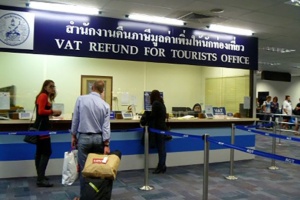 Расчет курса бата к рублю производится в Тайланде через доллар США