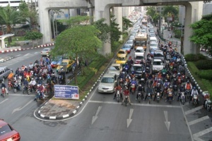 В Таиланде ужесточаются требования к соблюдению водителями ПДД