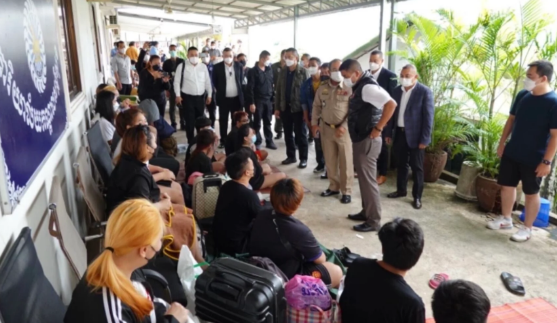 Десятки тайцев находились в плену  китайской банды  в Камбодже