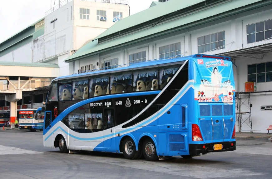 Transport Co с 15 июня возобновил работу на девяти маршрутах связывающих города Таиланда и Лаоса