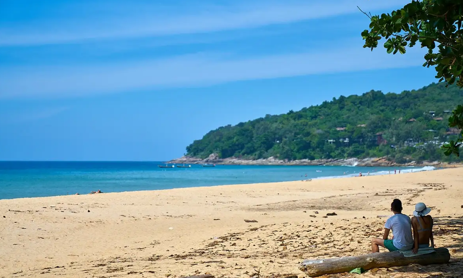 Две туристки из Вьетнама утонули на пляже Найтон