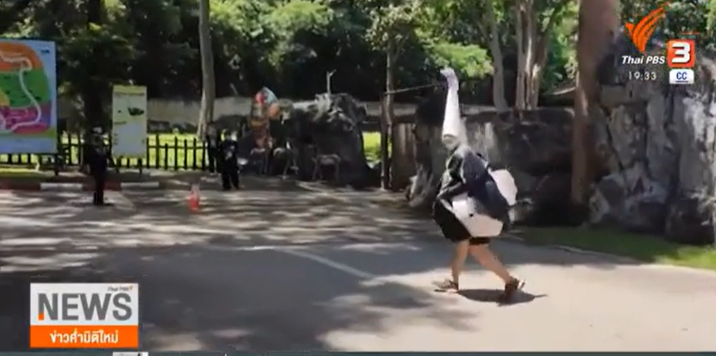 CNN: в зоопарке Таиланда провели ежегодные учения на случай побега страуса