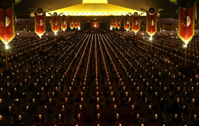 В понедельник  Таиланд будет отмечать важнейший буддистский праздник