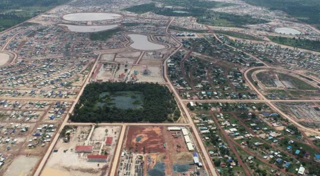 Чиновники оспаривают утверждения о «принудительном переселении» Ангкора