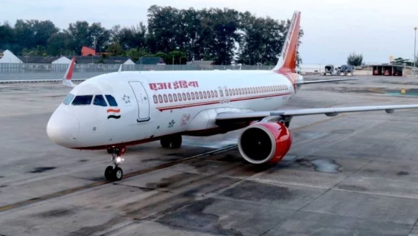 Пилота рейса Пхукет-Нью-Дели уволили за полет в нетрезвом виде