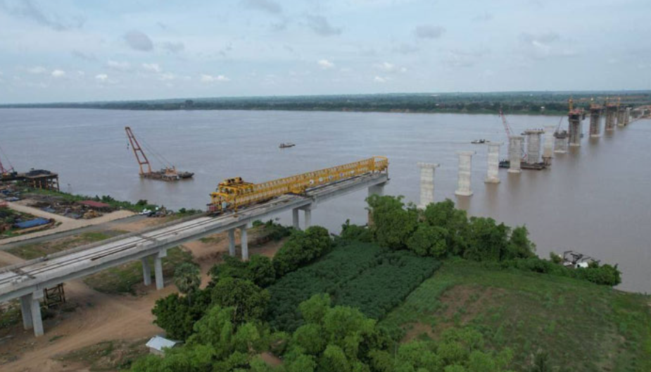 Премьер-министр: Мост Кратье-Меконг завершен на 55,83%