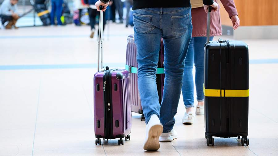 Число обращений путешественников по страховым полисам за год выросло почти на треть