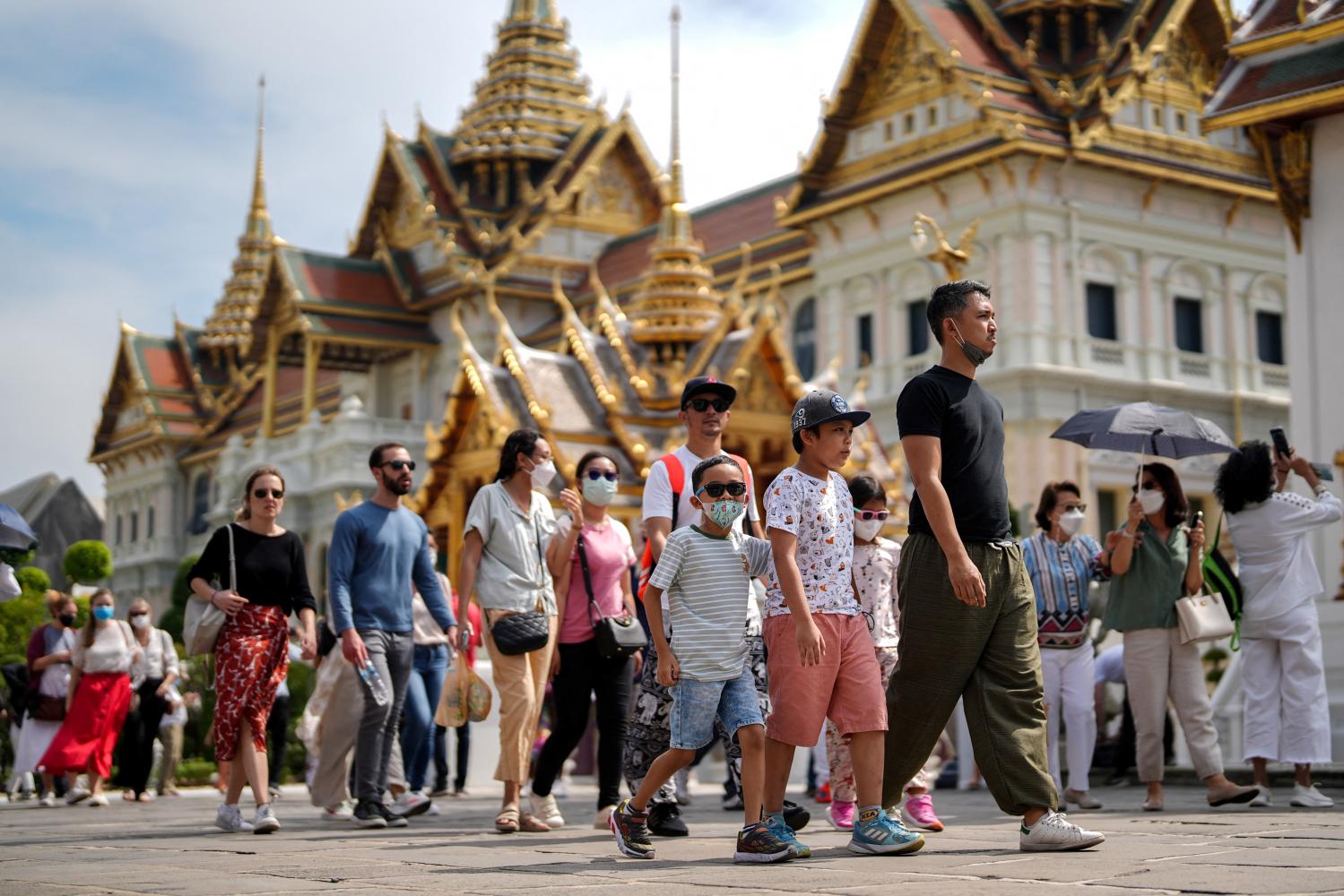Таиланд надеется получить 4 миллиарда долларов от китайских туристов после отмены визового режима