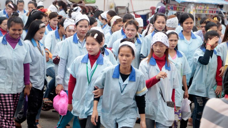 Минимальная заработная плата в текстильной промышленности Камбоджи повысилась
