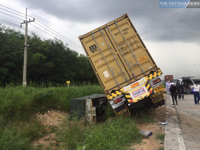 В Бангламунге случилась авария с участием грузовиков