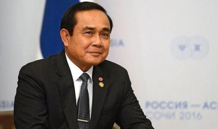 Премьер-министр Таиланда освободил депутатов от ношения масок