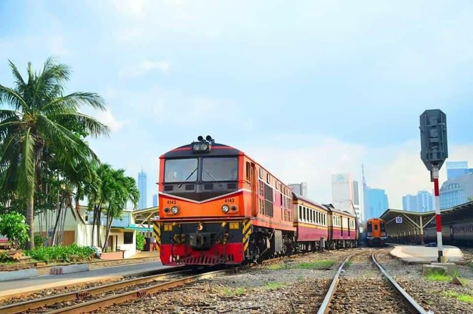Поезд, соединяющий Таиланд и Малайзию, возобновит работу в пятницу