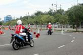 Компания Honda пригласила журналистов из провинций Пхукет и Чианг-Май пройти курс безопасного вождения в тренировочном центре в Бангкоке