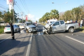 Четыре автомобиля столкнулись на шоссе в Таланге. Один человек погиб и еще двое были госпитализированы в результате аварии на Thepkassattri Rd. в понедельник 15 февраля.