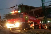 Крупный пожар произошел в ночь с 18 на 19 апреля у пирса в Чалонге, где традиционно швартуются туристические спидботы и суда дайв-центров. Огнем повреждены шесть туристических спидботов, ущерб от пожара оценивается в 25 млн бат. Пострадал один человек.