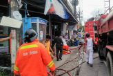 В Банг-Тао загорелся магазин Super Cheap. Персонал магазина полагает, что причиной пожара мог стать зажженный детьми бенгальский огонь
