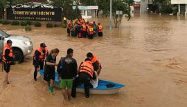В результате наводнений 1-10 января в 12 южных провинциях Таиланда погибли 25 человек. В зону бедствия входят провинции Пхаттхалунг, Нараттхиват, Яла, Сонгкхла, Паттани, Транг, Сурат-Тхани, Накхон-Сри-Тхаммарат, Чумпхон, Ранонг, Краби и Прчауп-Кхири-Кхан