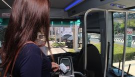 Смарт-автобусы начали работать на Пхукете. Новый автобусный маршрут – от аэропорта до Раваи вдоль западного побережья – начал работать на Пхукете утром 1 марта