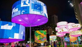 Фестиваль фонарей в центре Бангкока