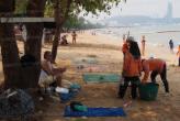 Уборка на пляжах Паттайи
