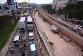 Строители подземного перехода возле ТЦ Central Festival Пхукет нагнали график